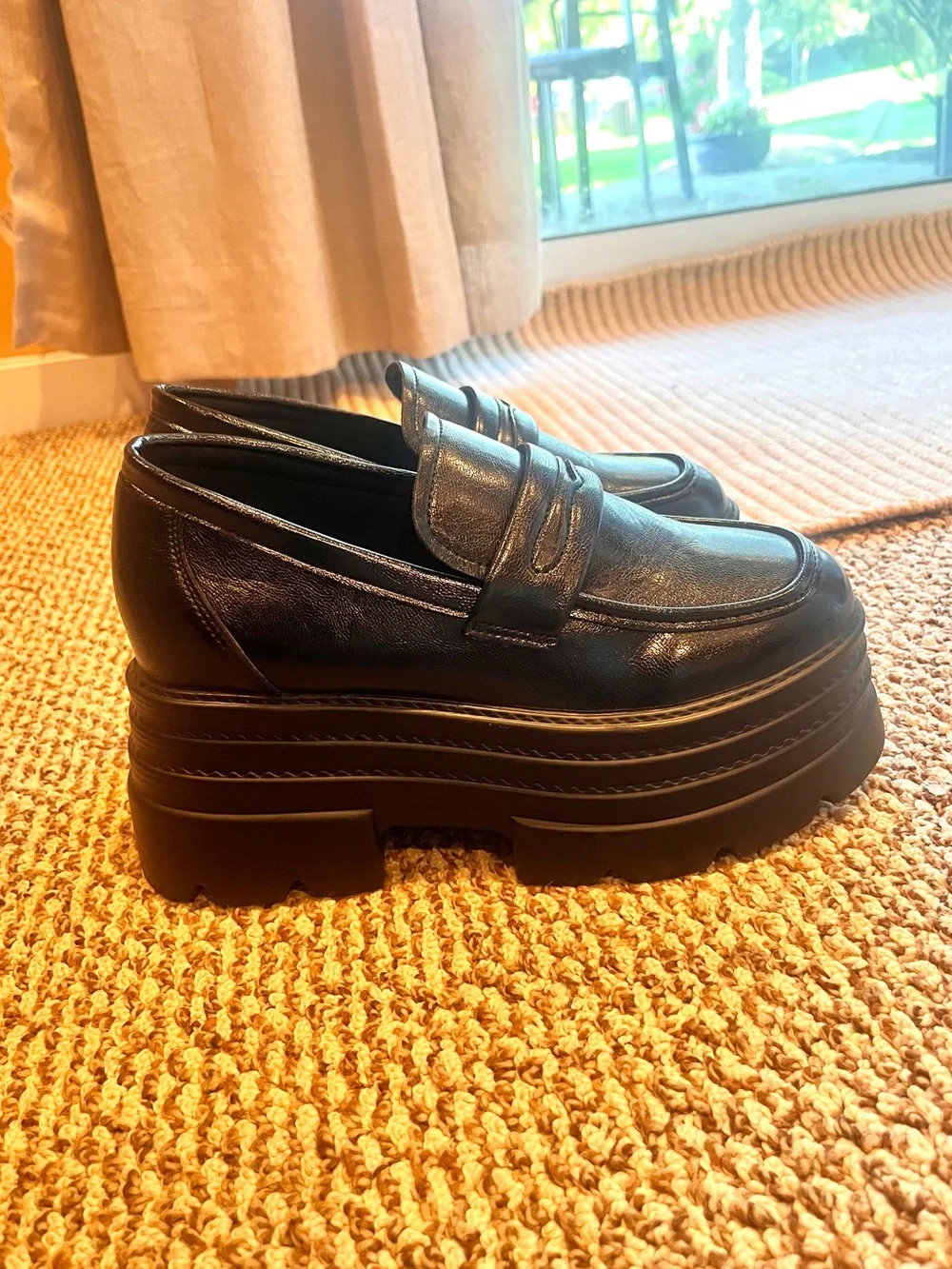 NWB🎉 Romwe Black Platform Matte Loafers Y2K